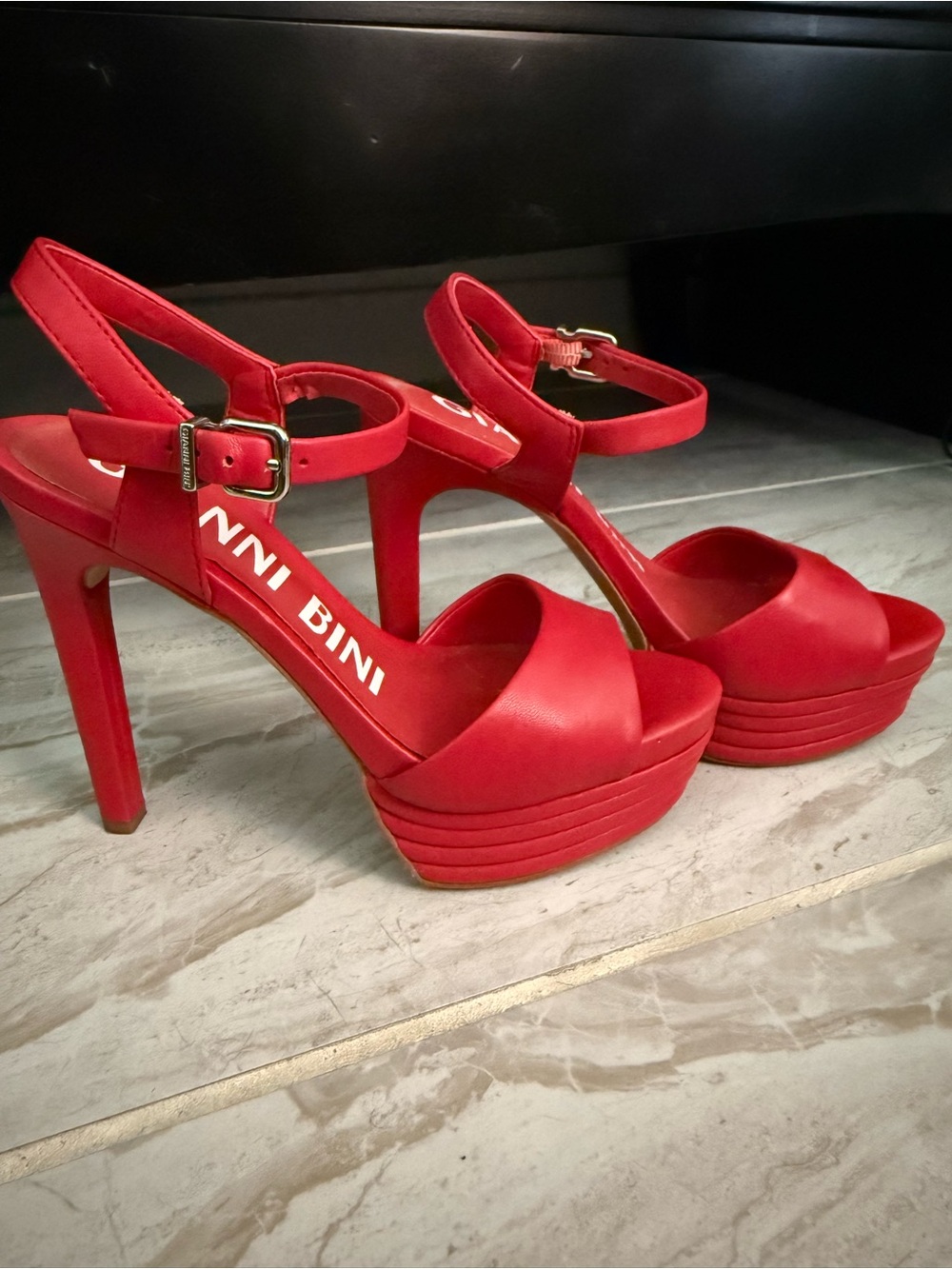 Gianni Bini Red Platform Heels
